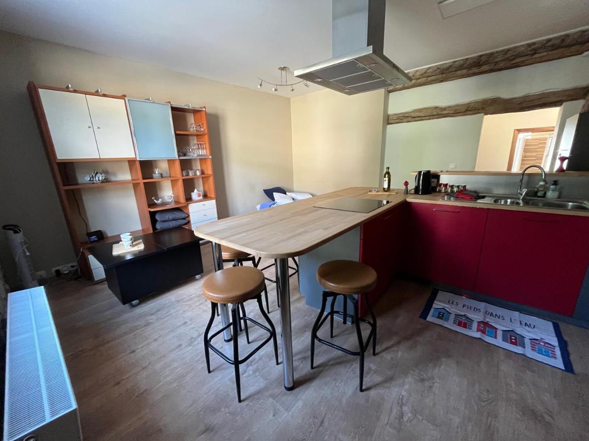 Aux Loups Blancs - Appartement Namur Eksteriør bilde